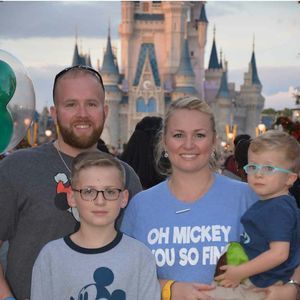 Meet your Posher, Todd